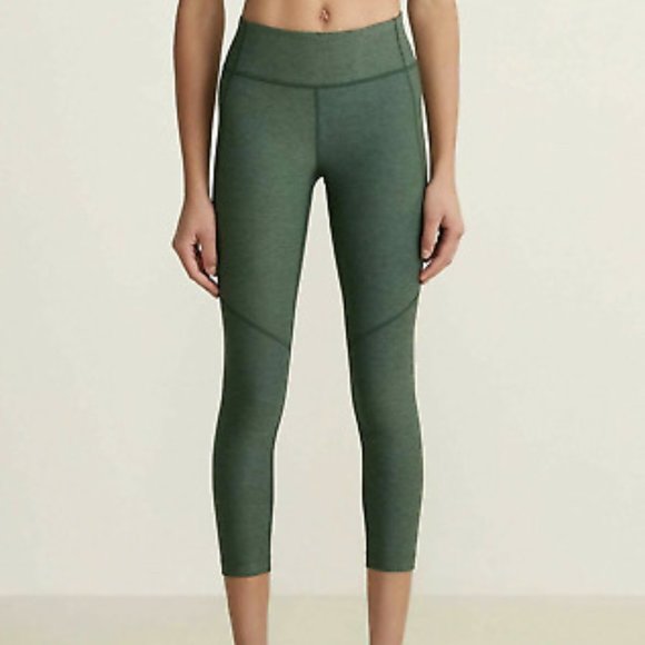 Outdoor Voices Warmup 3/4 Legging Green S - Picture 1 of 4